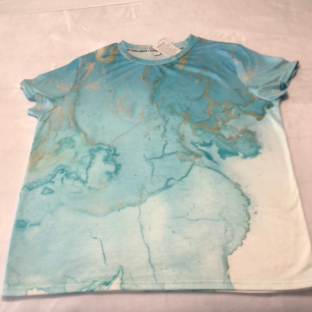 Women’s tee shirt